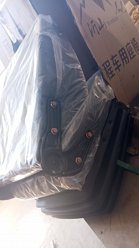 Кресло водителя XFZY-2UA-00/SL50W Кресло водителя XFZY-2UA-00/SL50W